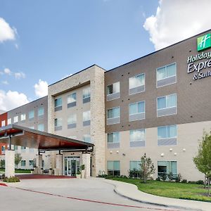 Holiday Inn Express & Suites Dallas Nw - Farmers Branch, An Ihg Hotel